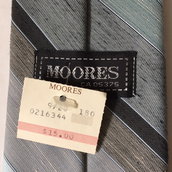 Vintage Moores tie - Picture 3 of 8